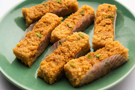 Indian Milk Cake kalakand or Alwar ka Mawa sweet served in a plateの写真素材