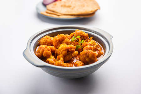 Aloo Gobi Masala curry with Chapati or parathaの写真素材