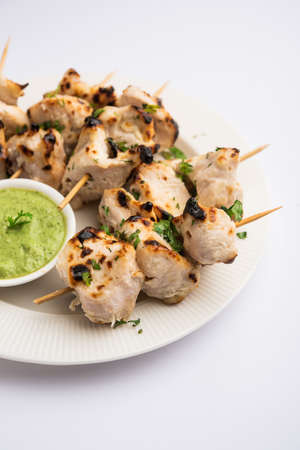 Malai Chicken Tikka or murgh malai is a mouthwatering juicy grilled chicken recipe