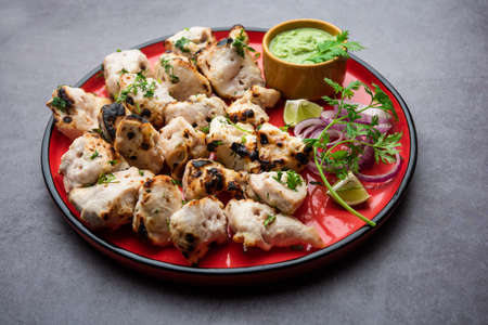 Malai Chicken Tikka or murgh malai is a mouthwatering juicy grilled chicken recipeの写真素材
