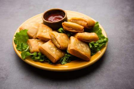 Vegetable Chinese samosa is a square shape a deep-fried snack prepared with homemade pastry sheets and tasty noodles stuffingの写真素材