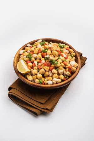 Chola Chana Chaat or black chana chaat with lemon