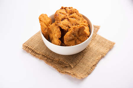 Thekua is an Indian sweet dish.popular in uttarpradesh, bihar and jharkhand.offering for the Chhath festival.の写真素材