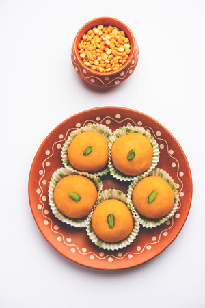 Besan Peda,pedha, pera. Popular Indian mithai prepared using gram flour, Ghee, Sugar, Milkの写真素材