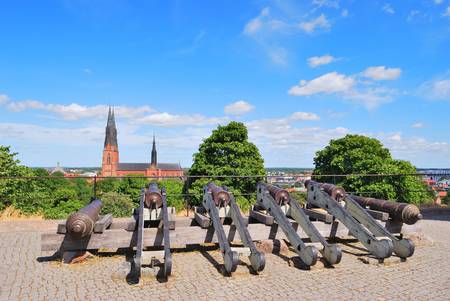 Uppsala, Sweden. Cannons  in front of the Uppsala Castle のeditorial素材