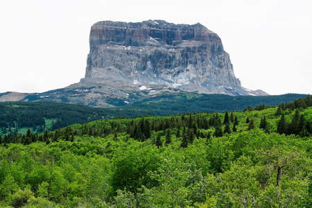 Mountain view to Glacier national park