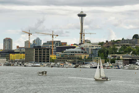 SEATTLE, USA - JUNE 24, 2016: View of Space needle and other buildings of Seattle Skyline from Gas Works Park, Washington, USAのeditorial素材