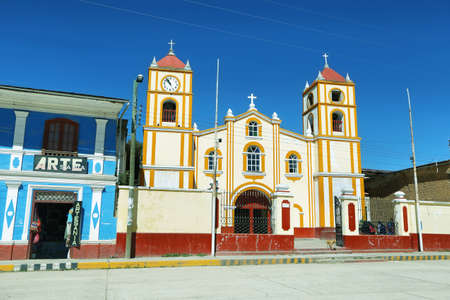San Pedro de Cajas, Peru - June 11, 2017: Colorful Church in the main square of San Pedro de Cajas, village of artisans near Tarma, Peruのeditorial素材