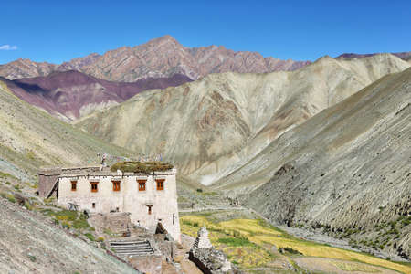 Yurutse, India - September 9, 2019: View of colorful mountains and Yurutse homestay, first stop of Markha Valley Trek - Ladakh, Indiaのeditorial素材