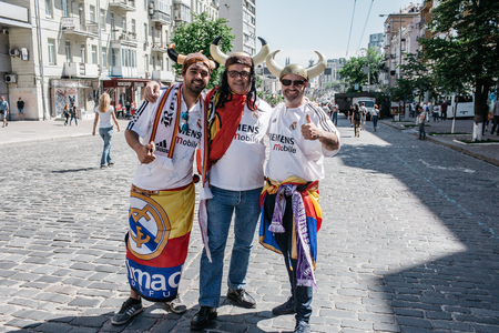 Liverpool, fan club UEFA Champions League Final, Olimpiyskiy National Sports Complex Stadium, Kiev, UA, 26 May 2018のeditorial素材