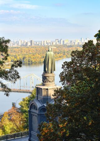 Kiev, Ukraine - October 10, 2016: Vladimir hill, Dnieper river and view on the left bank of Kiev, Kiev Ukraine. Peaceful urban city scene. Saint Vladimir Monument in spring, Kiev, Ukraine.の写真素材