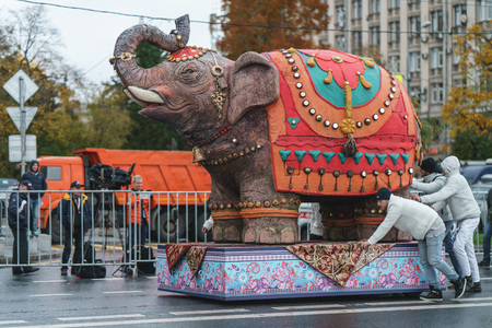 MOSCOW, RUSSIA, 14 OCTOBER 2017: Carnival parade in Moscow dedicated to the 19th World Youth Day and students.のeditorial素材