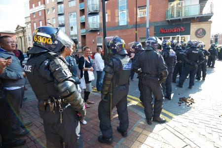 Sheffield, UK - June 8, 2013 - Riot police cordon at English Defence League and United Against Fascism protestのeditorial素材