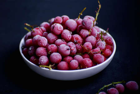 Fresh raspberries on the tableの写真素材