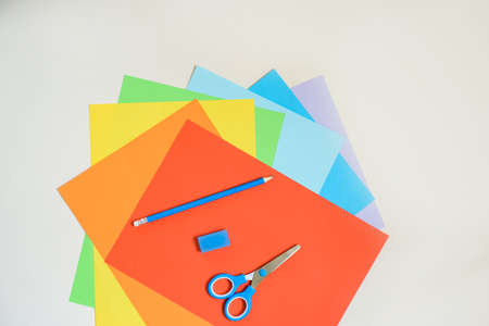 Step-by-step instruction to create a rainbow of colored paper. Creativity with your own hands. DIYの写真素材