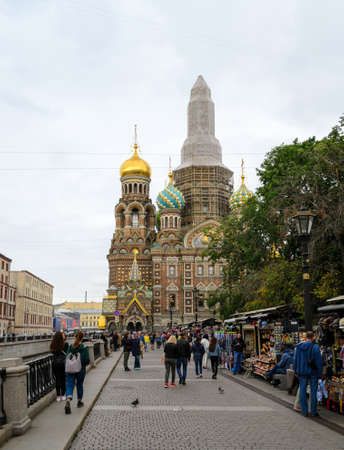 Saint Petersburg, Russia, august 2019. The church of the Savior on Blood seen from Griboedov canalのeditorial素材