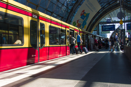 BERLIN, GERMANY - JUNE 6, 2018: The S-train at the central station of Berlin. ( Hauptbahnhof )のeditorial素材