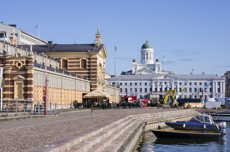Three landmarks of Helsinki  Cathedral, City Hall and Kauppahalliのeditorial素材