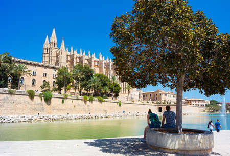 Palma de Mallorca, port marina Majorca Cathedralのeditorial素材