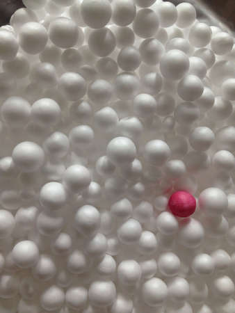 Pink Foam Ball Among White onesの素材