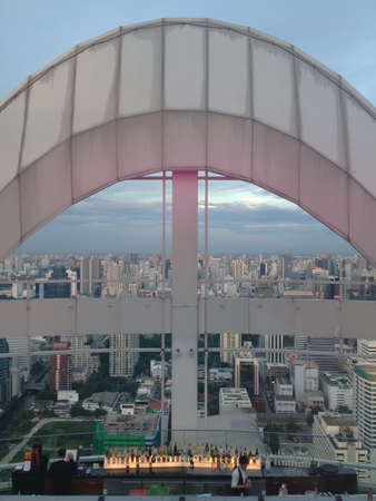 Modern facade from inside outの素材