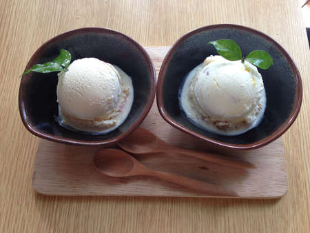 Scoop of icecreamの素材