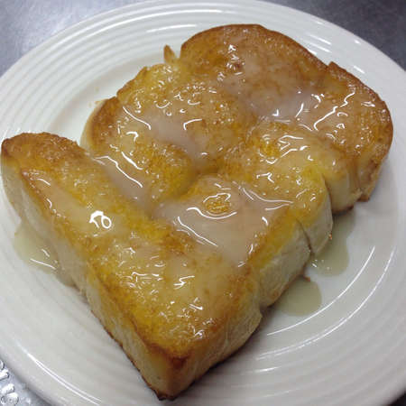 Toast with milk sauceの素材