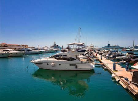 Yachts and boats anchored in the portの写真素材