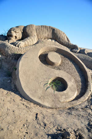 Figures from the sandの写真素材