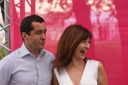 Action Â«Run-away brides of CosmopolitanÂ» â a flashmob of long-distance scale which was spent the seventh year   Russia, St  Petersburgのeditorial素材