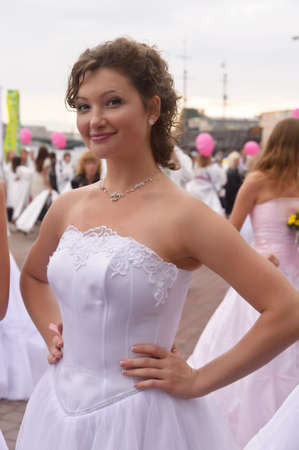 Action Â«Run-away brides of CosmopolitanÂ» â a flashmob of long-distance scale which was spent the seventh year.  Russia, St. Petersburgのeditorial素材
