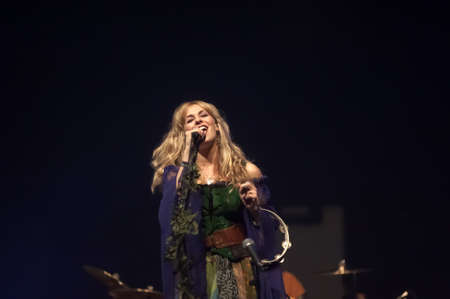 Blackmore s Night - folk-rock band, founded in 1997 by former guitarist Â«Deep PurpleÂ» and Â«RainbowÂ» Ritchie Blackmore and Candice Nightのeditorial素材