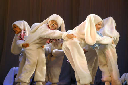 children dancing in bunny costumesのeditorial素材