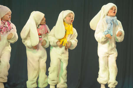 children dancing in bunny costumesのeditorial素材
