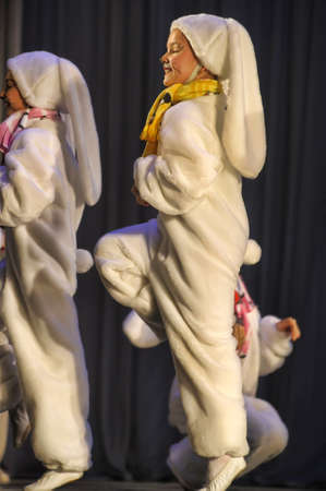 children dancing in bunny costumesのeditorial素材