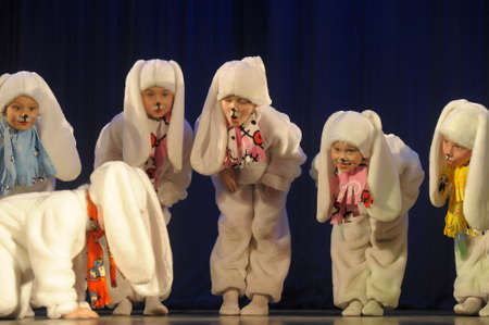 children dancing in bunny costumesのeditorial素材
