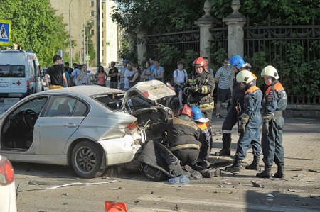 Rescuers and FEMA had an accident around the car, Petersburg, Russia.のeditorial素材