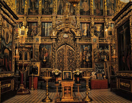 Internal interiors of Trinity Cathedral in Pskov Kremlin.のeditorial素材