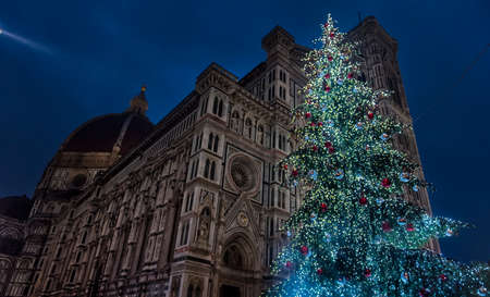 Italy, Florence, 03,01,2018 Florence Cathedral and Christmas tree at nightのeditorial素材