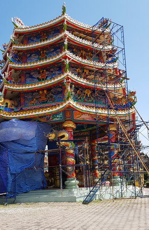 Chonburi, Thailand - 21,08,2018 : Ang Sila Chinese Temple or Wihan Thep Sathit Phra Kitti Chaloem - Nacha Sa Thai Chue Shrine - Bangsaen Rd., Ang Sila, Muang, Chonburi in Thailandのeditorial素材