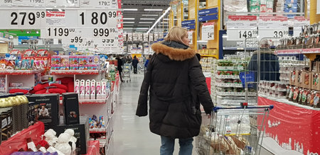 Russia, St. Petersburg 22,12,2018 Shoppers in the supermarket before Christmas