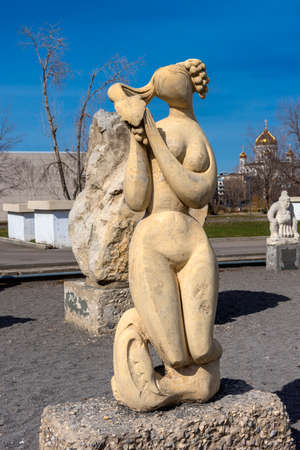 Russia, Moscow 05.04,2019 Sculpture Park Museon, Many white sculptures under the open skyのeditorial素材