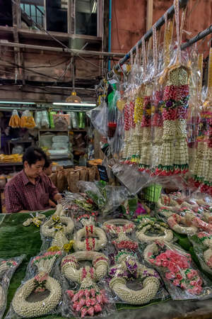 Thailand, Bangkok 18,07,2019 Flower market name "Pak Klong Talad" There are many beautiful and cheap flowers at this market not far from Chao Phraya Riverのeditorial素材