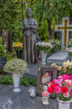 MOSCOW, RUSSIA 07.07.2019: The grave of People's Artist of the USSR Lyudmila Zykina at the Novodevichy Cemeteryのeditorial素材