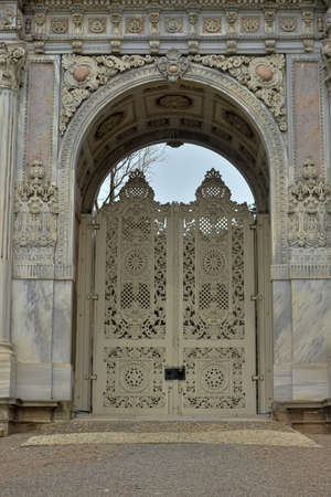 Turkey, Istanbul 20,03,2018 Dolmabahce Palace entrance (Gate of Sultan), Istanbul, Turkeyのeditorial素材
