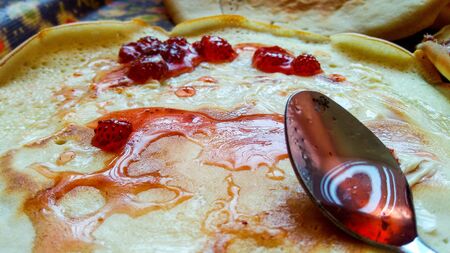 sweet pancake with wild strawberriesの写真素材