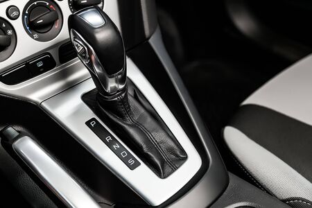 Close-up of the accelerator handle with silver metallic.  automatic transmission gear of car , car interiorの写真素材