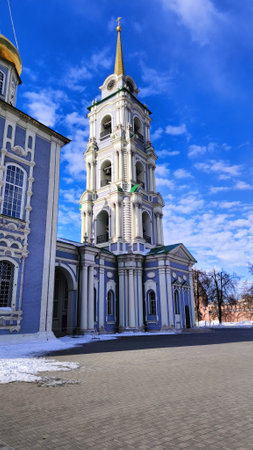 urban, landmark city, temple, city center, spring, city walkの写真素材