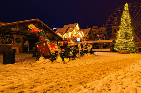 Kyiv, Ukraine-January 23,2022: Scenic panoramic view of New Year tree and Christmas market on Contract Square(Kontaktova Square). Morning landscape view.のeditorial素材