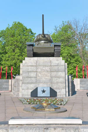 T34 tank - a monument to the heroes of the Great Patriotic War. Russia. Orel. vertical photo.のeditorial素材